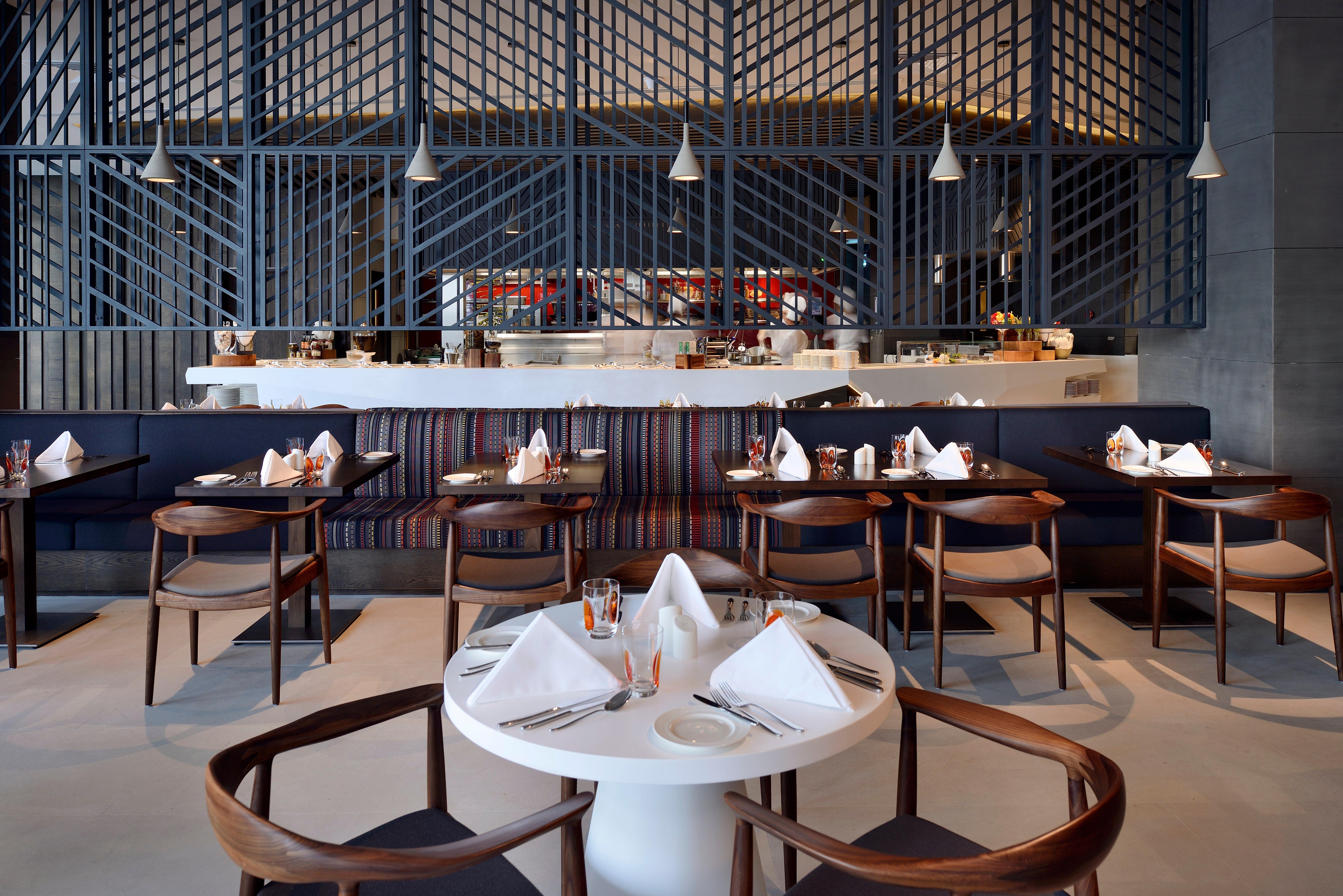 فندق انتركونتيننتال دبي مارينا المظهر الخارجي الصورة The restaurant