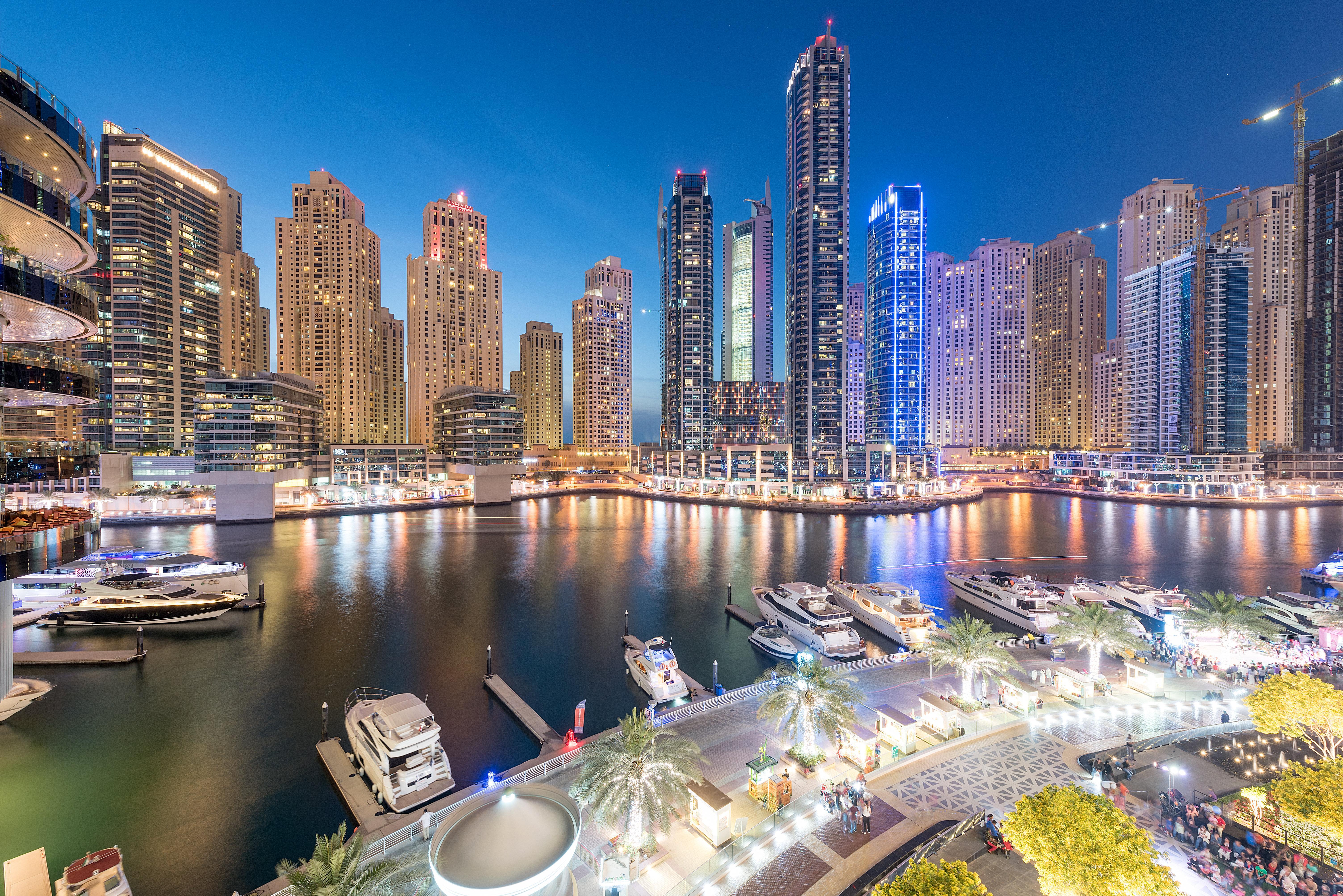 فندق انتركونتيننتال دبي مارينا المظهر الخارجي الصورة Dubai Marina