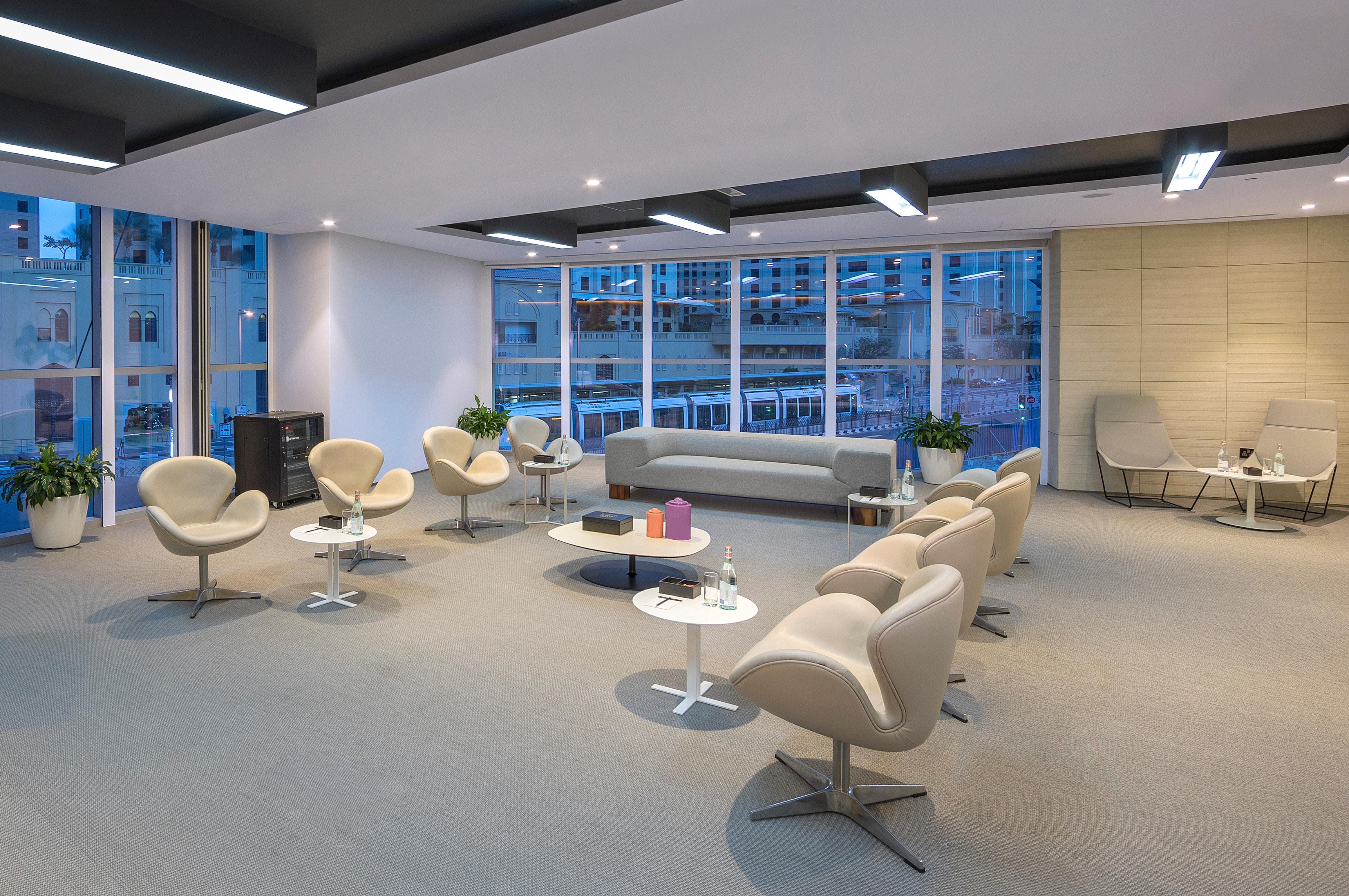 فندق انتركونتيننتال دبي مارينا المظهر الخارجي الصورة The interior of the lounge