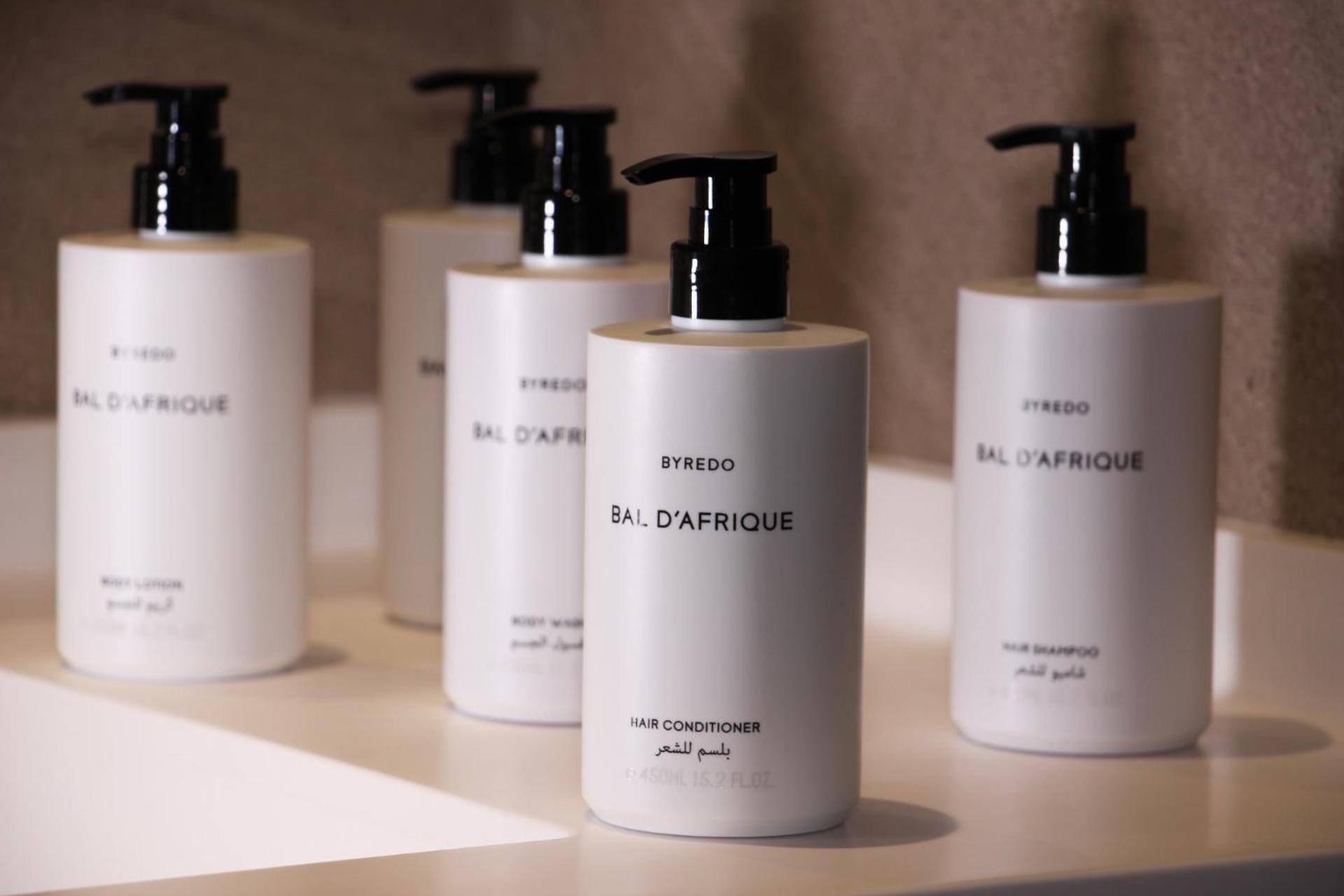 فندق انتركونتيننتال دبي مارينا المظهر الخارجي الصورة Hair conditioner